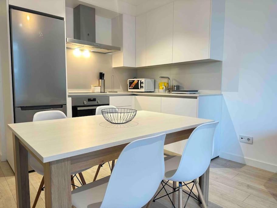 New Port, Free Parking Ybh 5A Apartment วิโก ภายนอก รูปภาพ